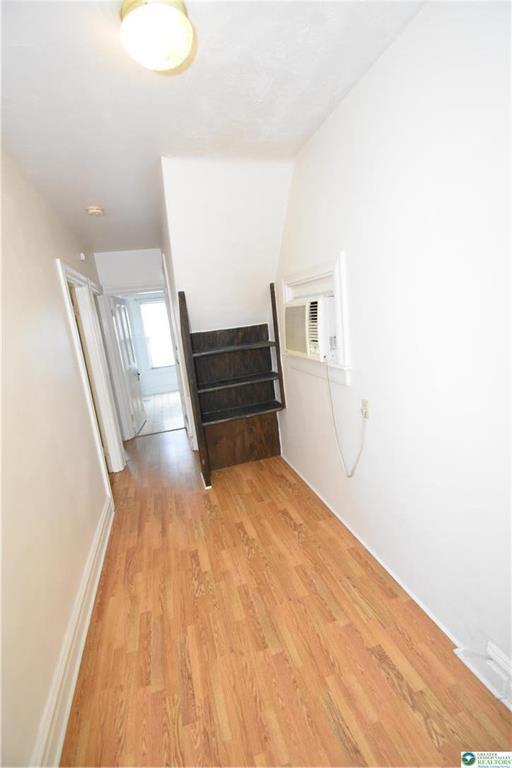 Building Photo - 215 Cattell St
