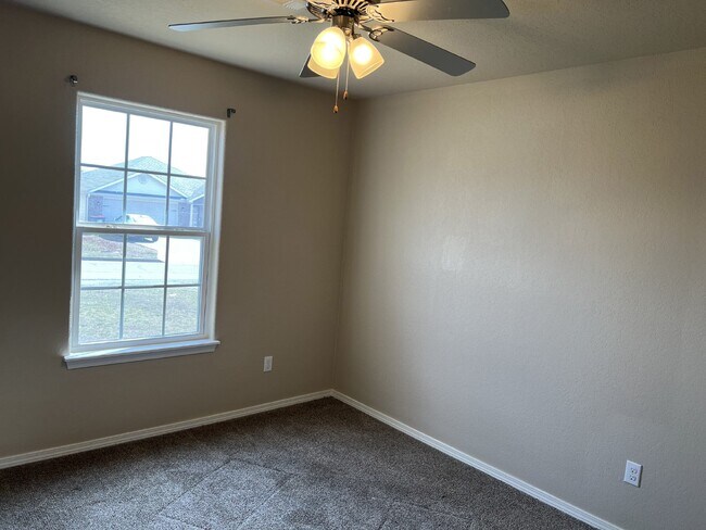 Building Photo - Charming 3 Bed, 2 Bath Rental Property in Barling, AR - Move-in Ready!