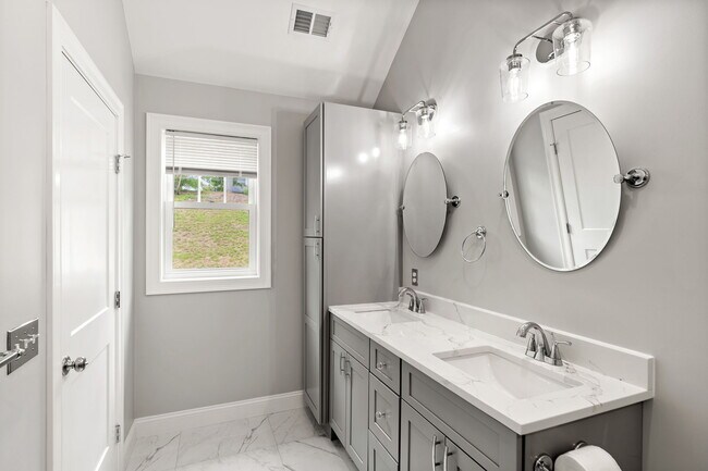 Master Bathroom - 8 Mary Ave