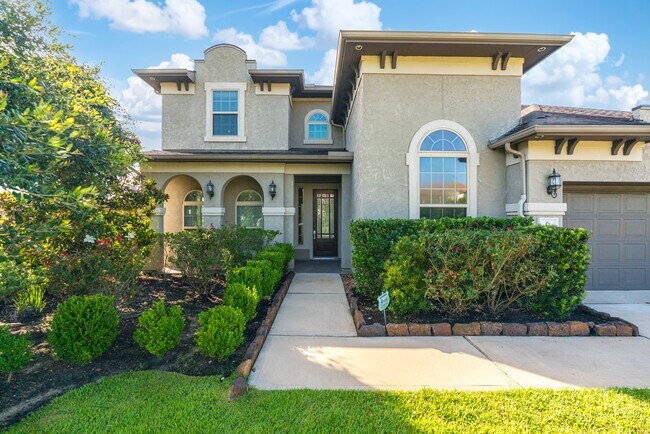 Building Photo - 6 Winter Thicket Pl