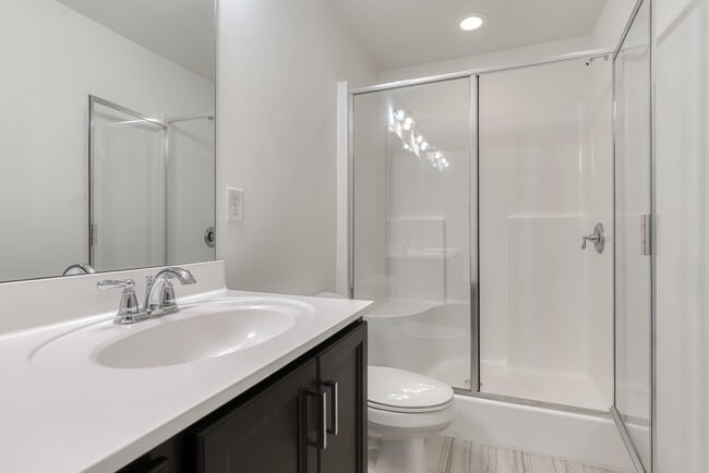 Building Photo - 5070 Longview Walk