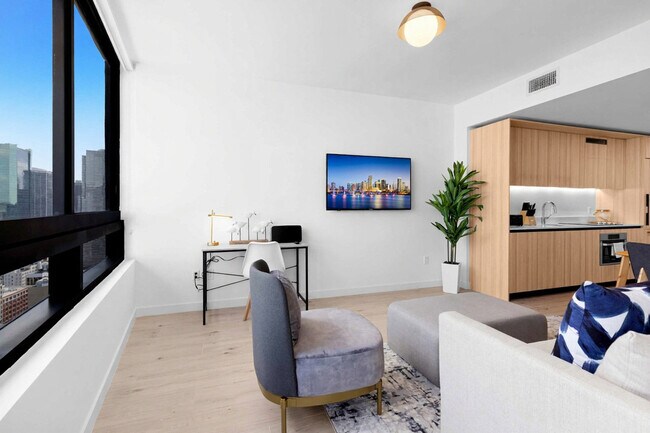 Building Photo - 225 N Miami Ave