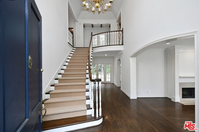 Building Photo - 3254 Oakdell Rd