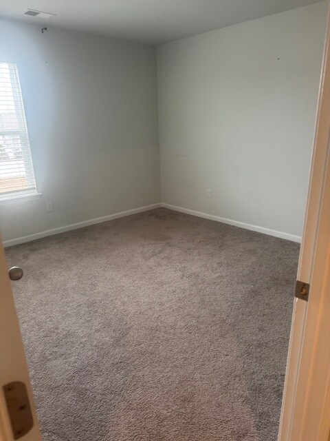 Building Photo - 645 Black Pearl Wy