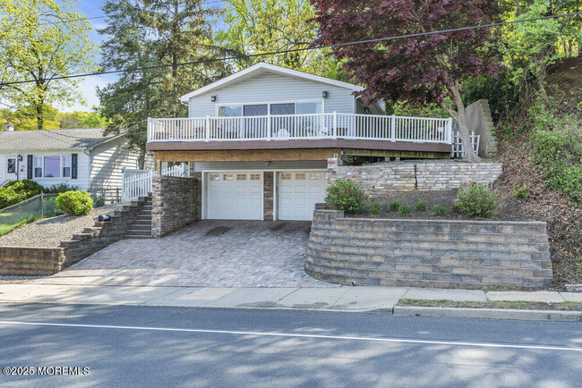 Building Photo - 193 Navesink Ave