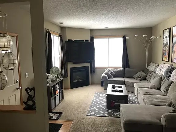 Building Photo - 1866 Pintail Ave