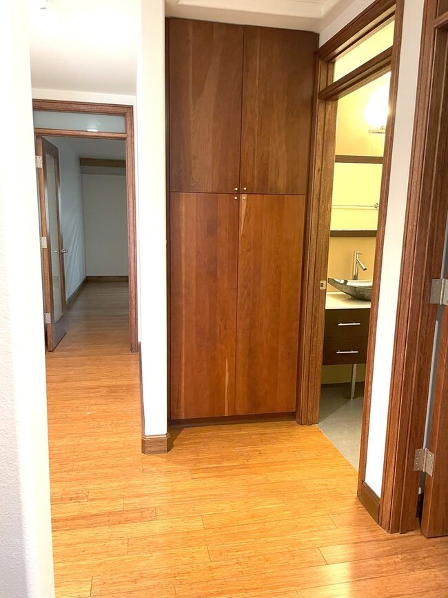 Building Photo - Contemporary East Manhattan Home