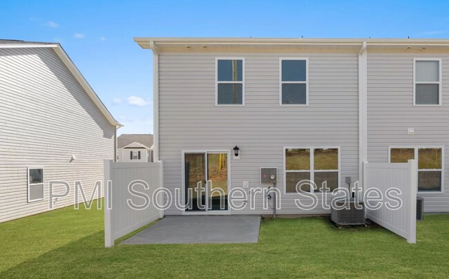 Building Photo - 1116 S Norwhich Ln