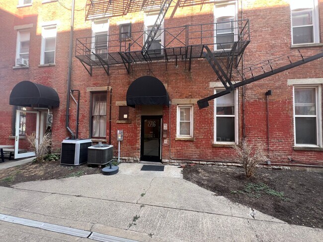 Building Photo - 2716 Woodburn Avenue