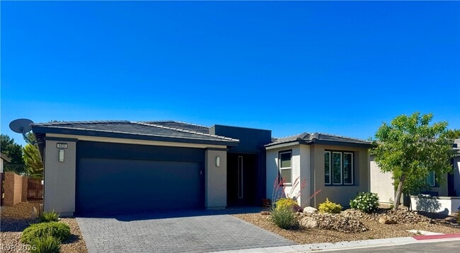 Building Photo - 5025 E Beacon Ridge Dr