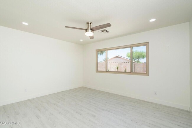 Building Photo - 17901 N Lupine Trail