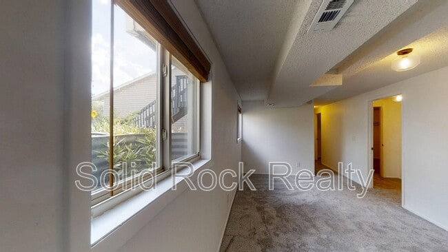 Building Photo - 6340 Lange Dr