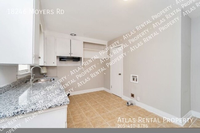 Building Photo - 18246 Moyers Rd