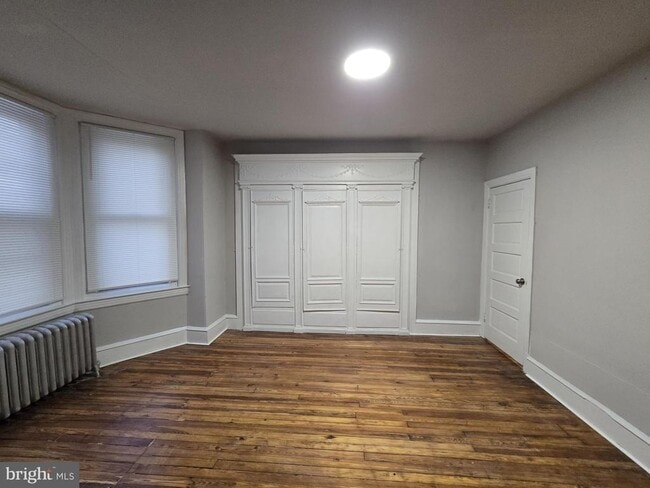 Building Photo - 2536 W Cumberland St