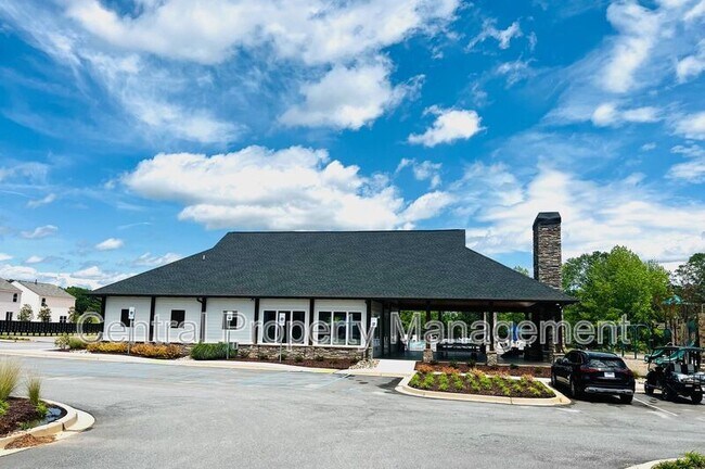 Building Photo - 248 Bonifay Dr