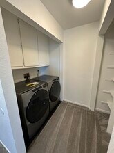 Building Photo - 357 Lighthouse Dr