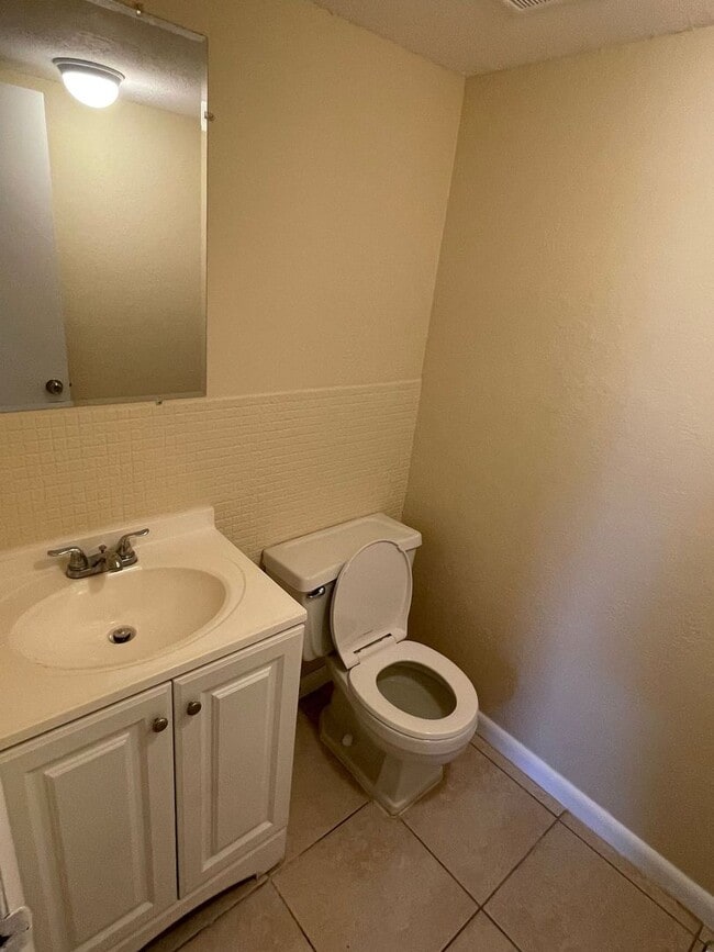 Building Photo - Special Move-In Offer: Get Half Off Your F...