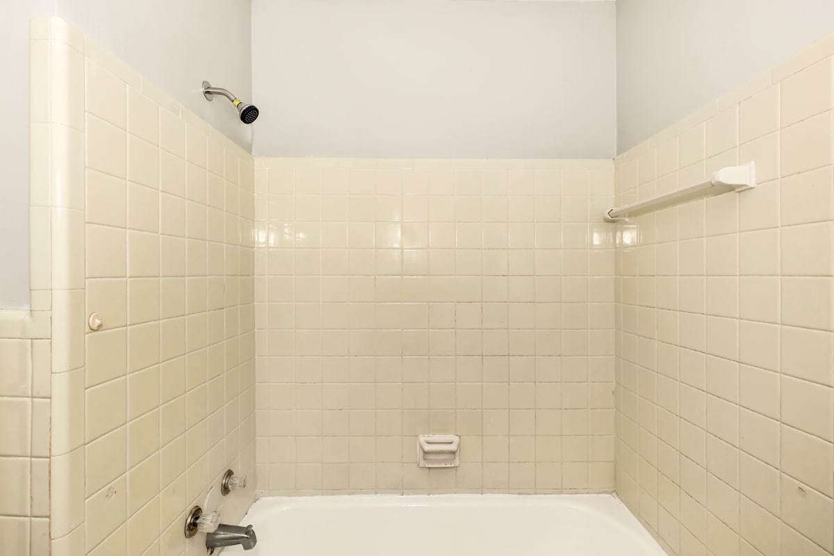 Building Photo - 4318 Balwin Dr SW