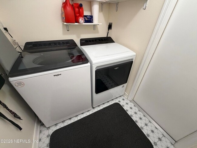 Building Photo - 11058 Miata Ct