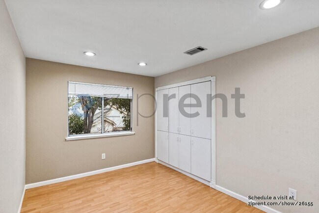 Building Photo - 6125 Linford Terrace