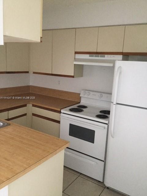 Primary Photo - 17580 NW 67th Pl