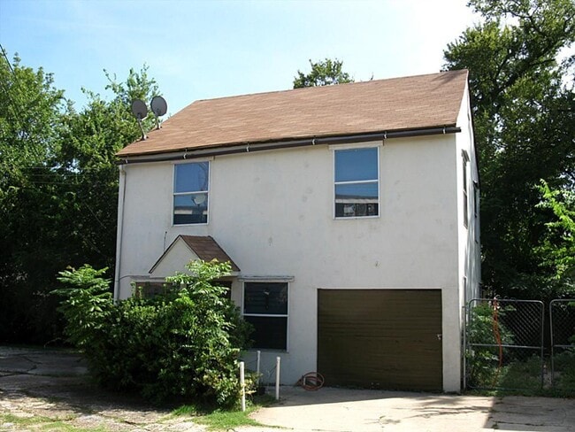 Primary Photo - 5344 Leeland St