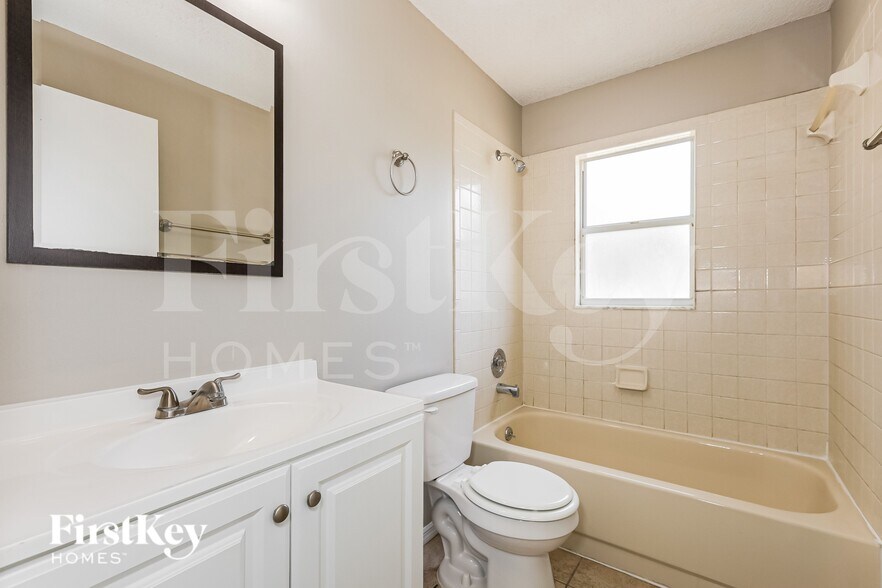 Building Photo - 1449 Windjammer Pl