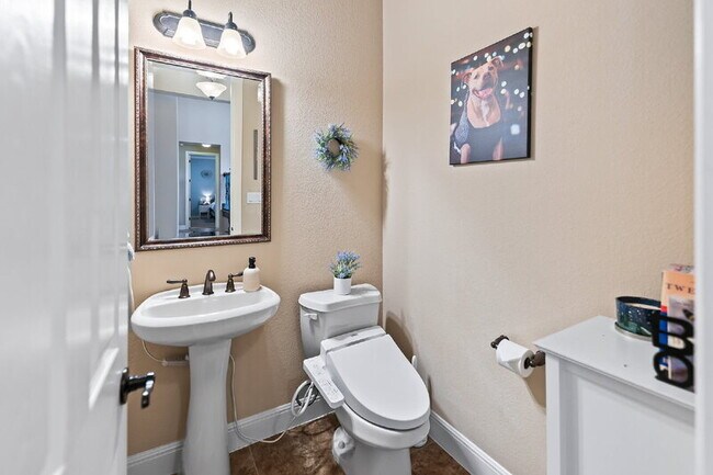 Building Photo - 17401 Rush Pea Cir