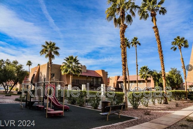 Building Photo - 5220 Indian River Drive