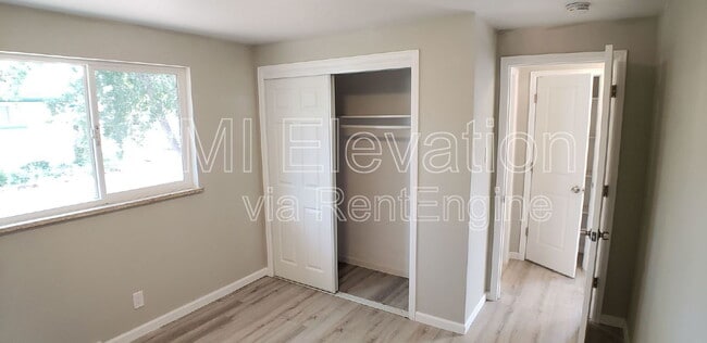 Building Photo - 6192 W Bayaud Ave
