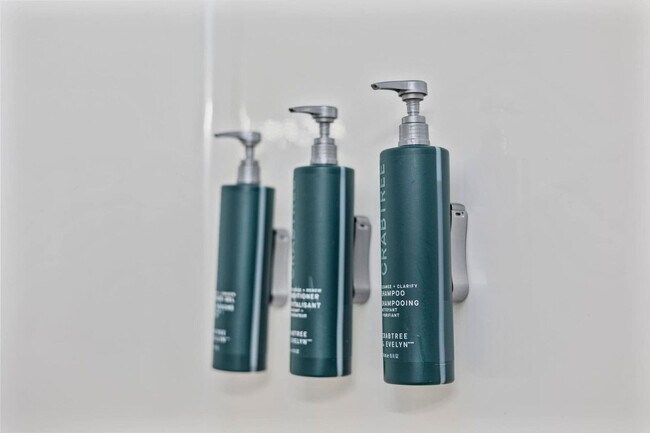 Building Photo - 414 28th Ave N