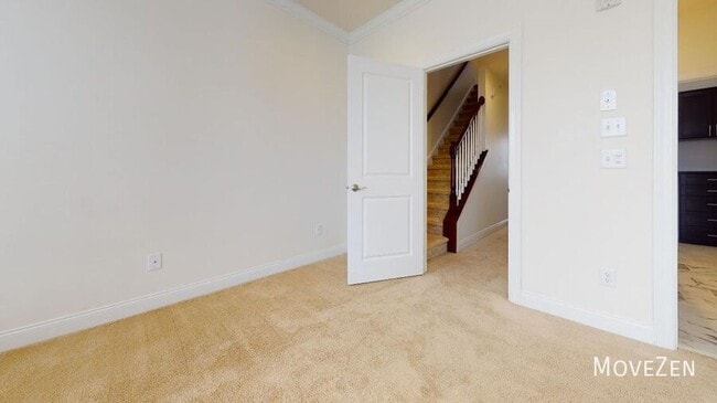 Building Photo - 10420 Sablewood Dr