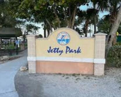 Building Photo - 1619 Merriment Way