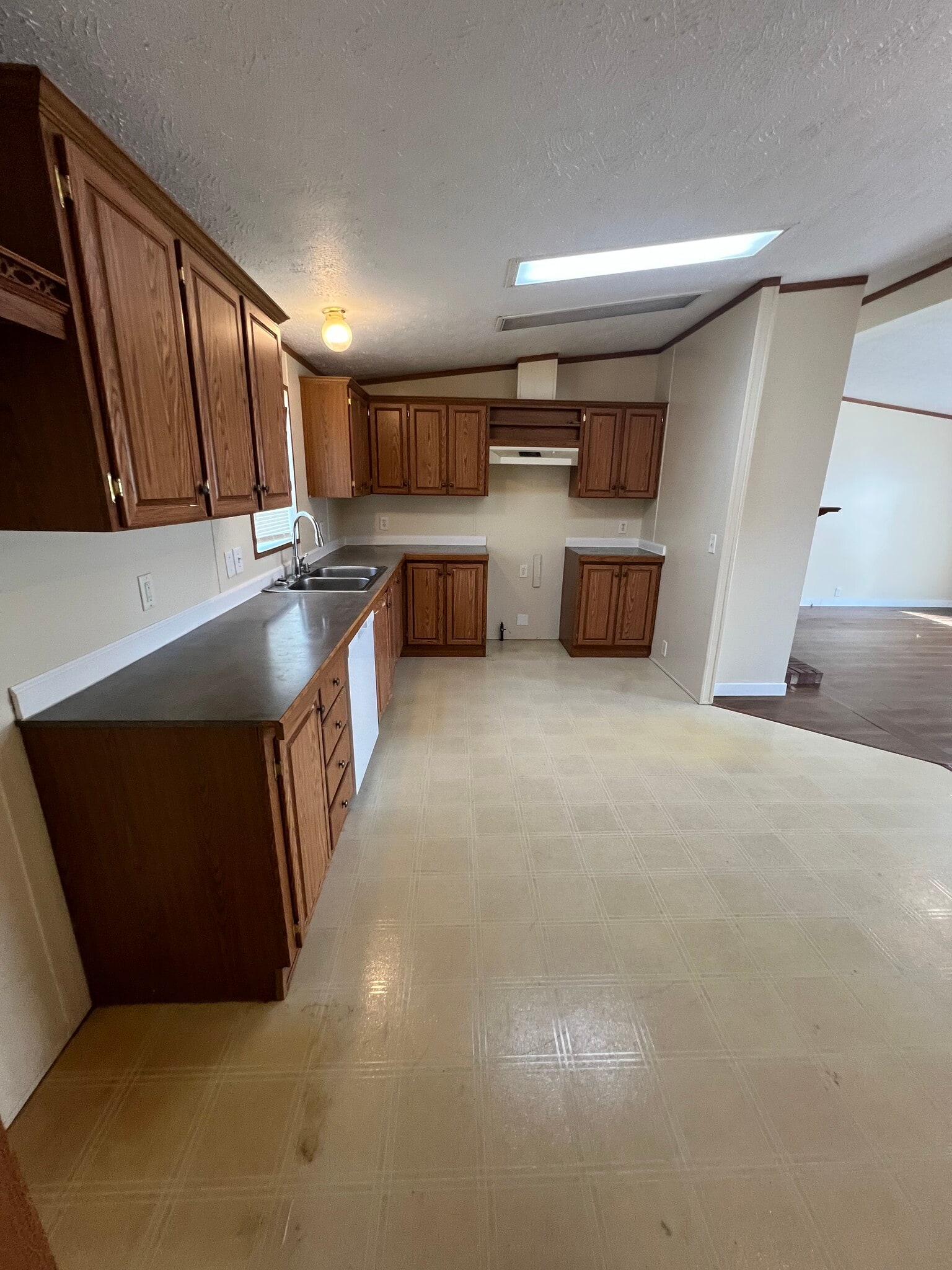 Building Photo - 291 Medina River Ct