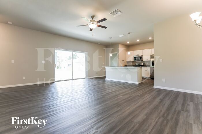 Building Photo - 1149 Marjorie Ln