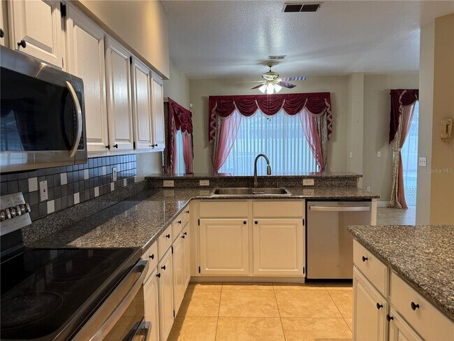 Building Photo - 1373 Foxforrest Cir