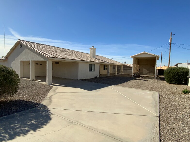 Primary Photo - 1697 Cardinal Dr