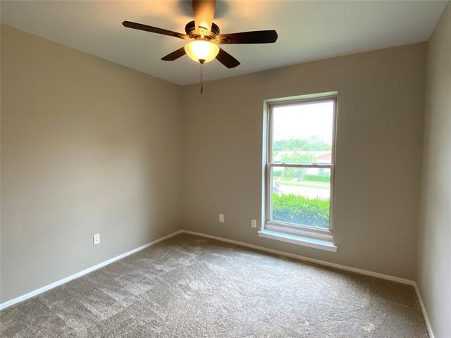 Building Photo - 2704 Winding Creek Dr