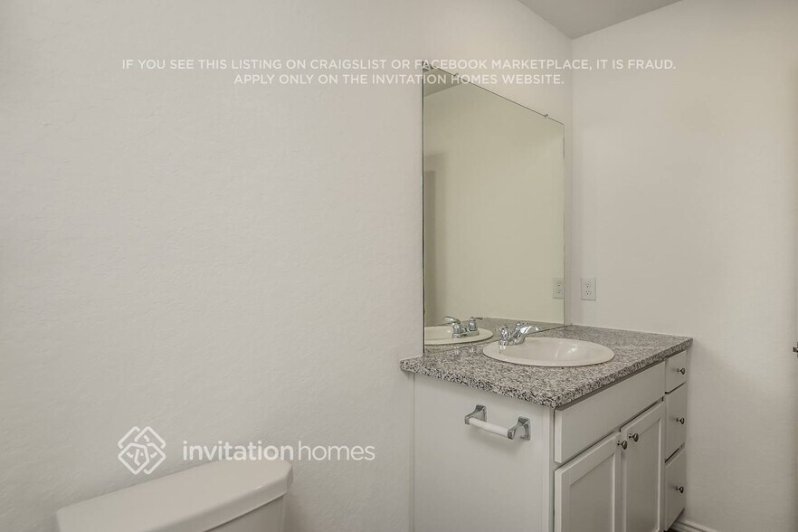 Building Photo - 8272 Piedra Medina