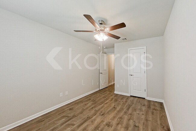 Building Photo - 112 ORTHELLO COURT