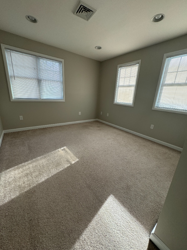 Building Photo - 302 Bartram Ave