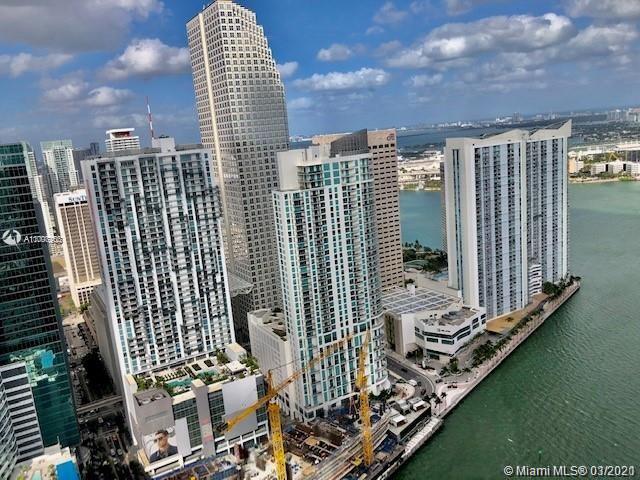 Building Photo - 475 Brickell Ave