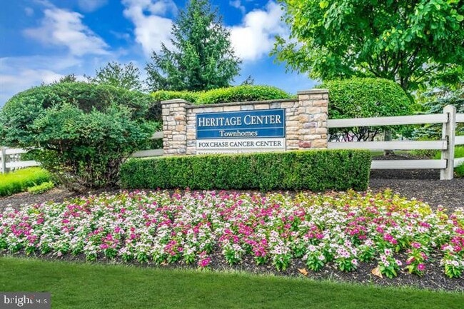 Building Photo - 3216 Brookside Dr