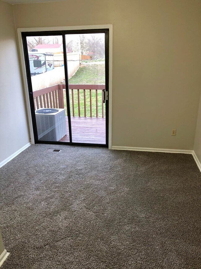 Building Photo - 1406-1408 S. 2nd Street