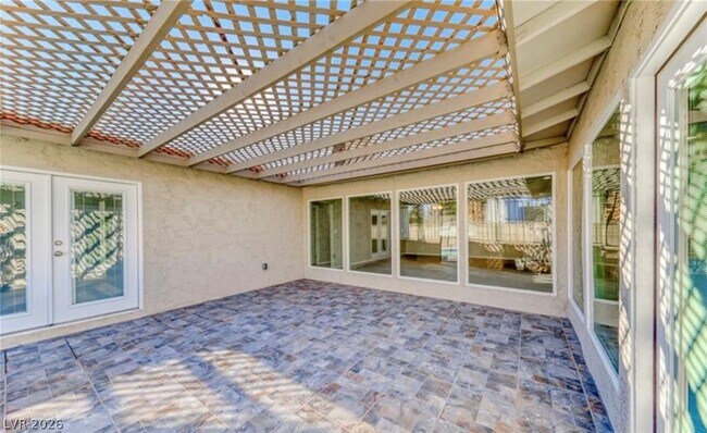 Building Photo - 3696 Barcelona St