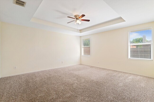 Building Photo - 12856 Gillon Dr
