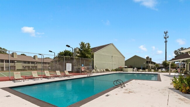 Building Photo - 14777 Wunderlich Dr