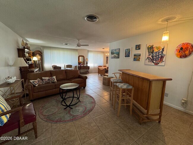 Building Photo - 120 Ocean Grove Dr