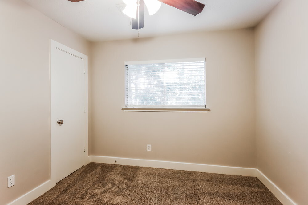 Building Photo - 18105 Red Pine Ct