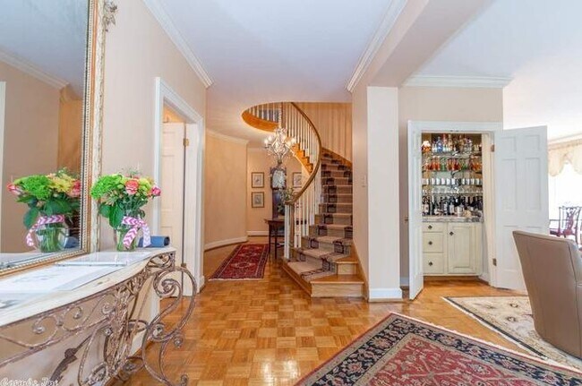 Building Photo - River Bend Townhome